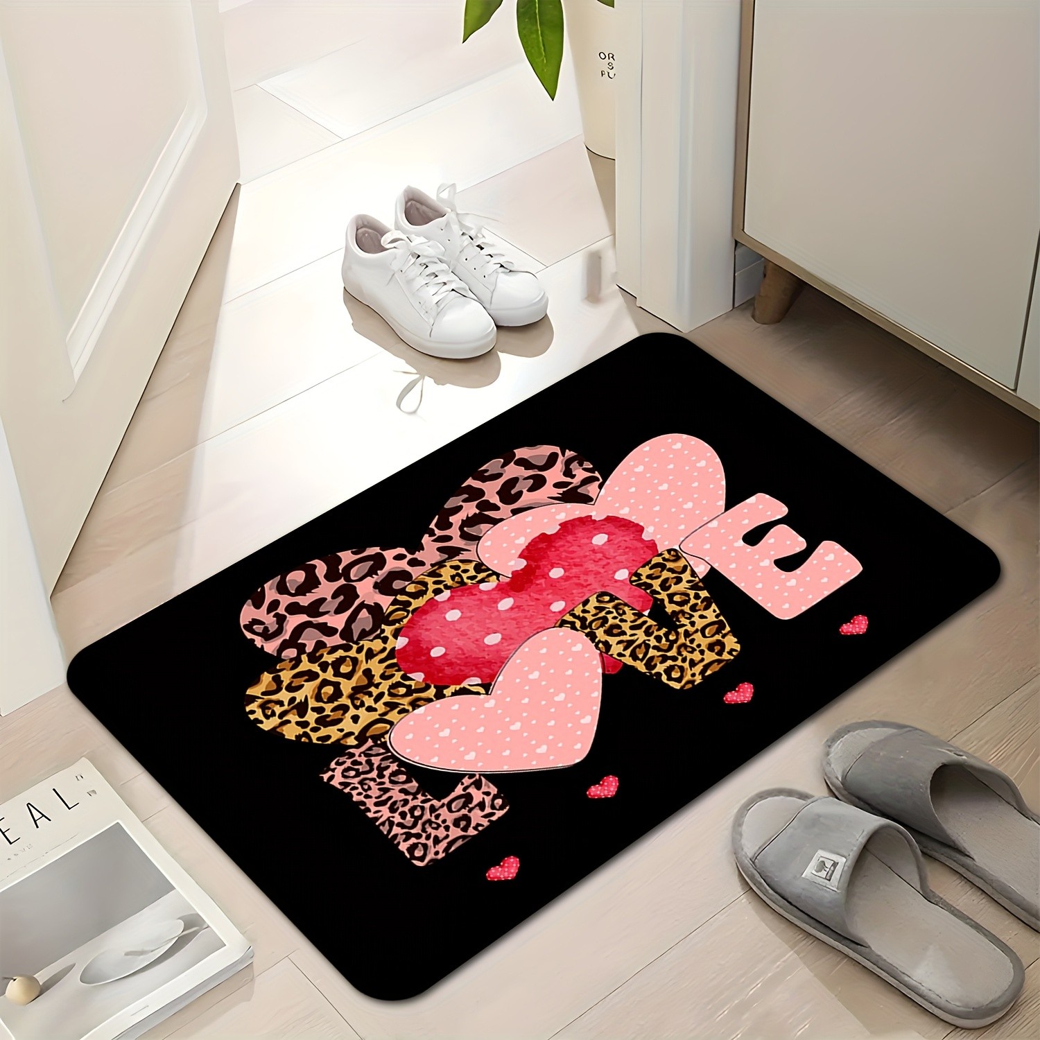 レオパードハートラブプリントドアマットプレミアムフランネル滑 - Home Textiles Premium のレビューと価格