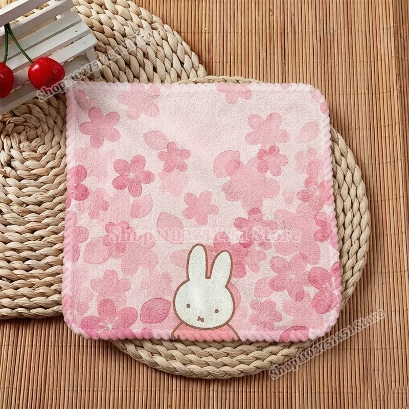 かわいいミッフィーのプリント入り正方形タオルスーツ、両方の部 - Home Textiles Face Towel のレビューと価格