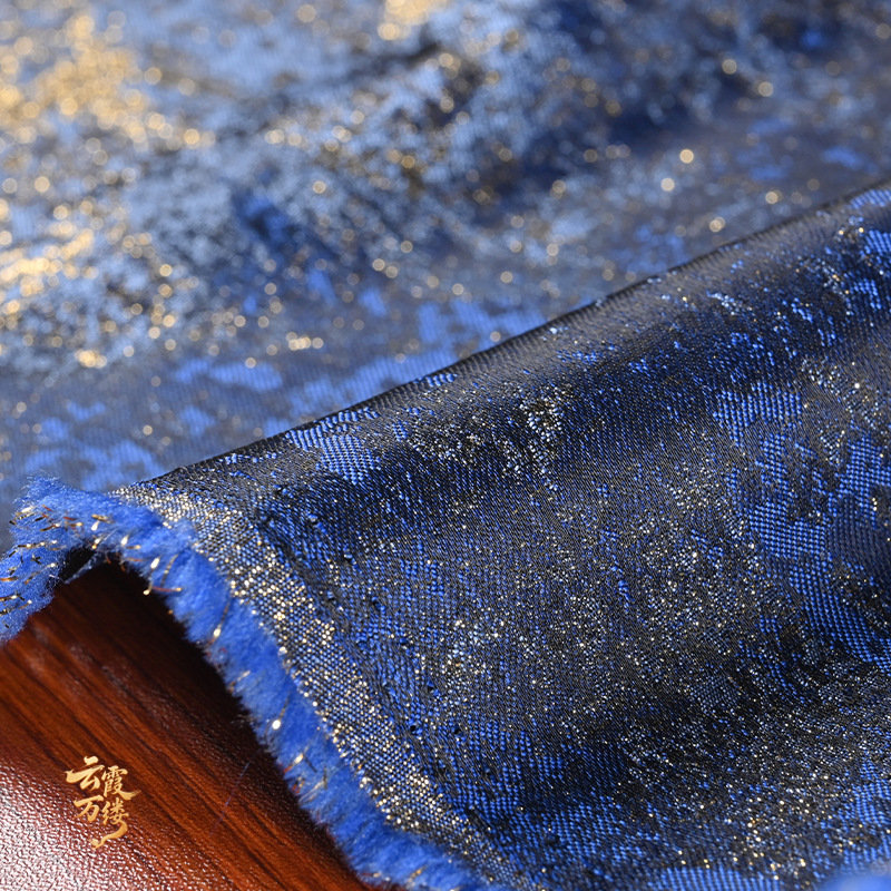 レトロな青色の金箔加工を施したグラデーション織物。中国風のチ - Home Textiles & Decorations のレビューと価格